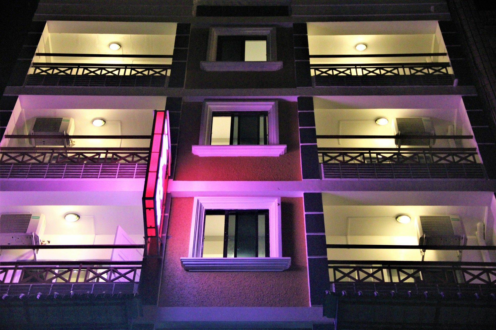 The Vibe Inn Rangoon Eksteriør billede